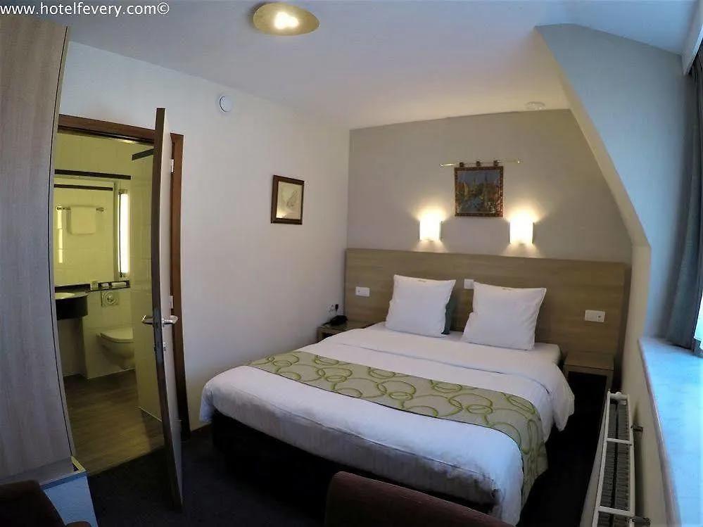 Hotel Fevery Bruges 3*,