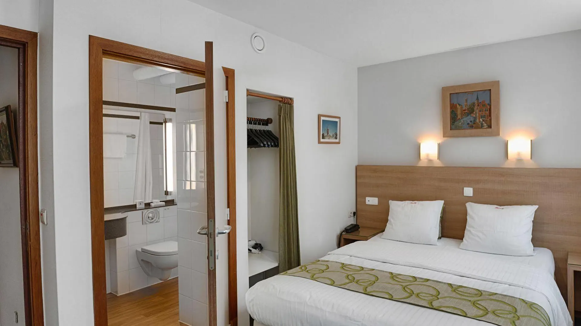 ***  Hotel Fevery Bruges Belgium